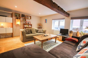 Duplex in the heart of Old Lille terrace + parking